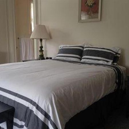 The George Montclair Hotel Luaran gambar