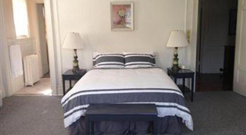 The George Montclair Hotel Luaran gambar
