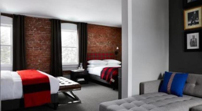 The George Montclair Hotel Luaran gambar