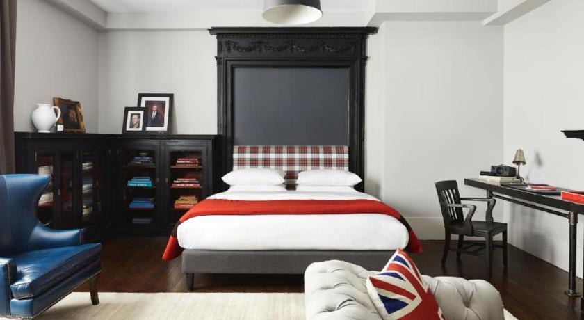 The George Montclair Hotel Luaran gambar