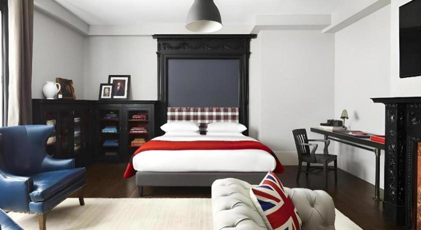 The George Montclair Hotel Luaran gambar